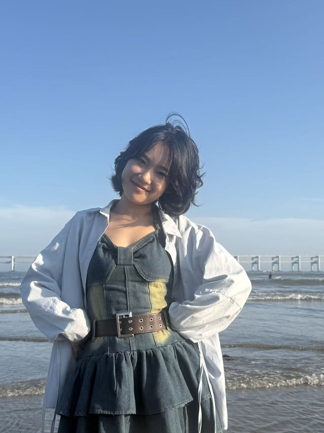 单小猪在海边的照片